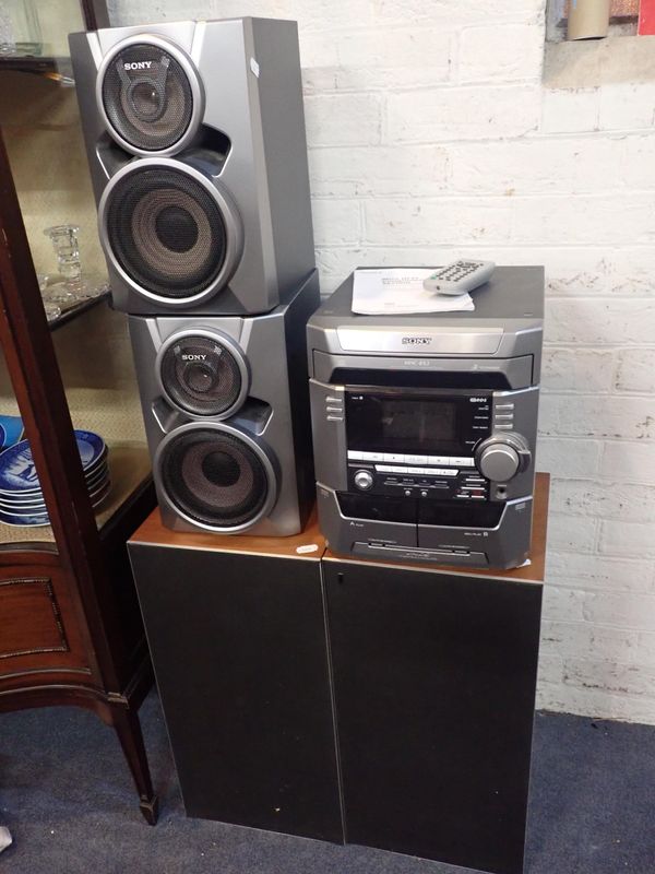 A PAIR OF BANG & OLUFSEN BEOVOX 3800 SPEAKERS