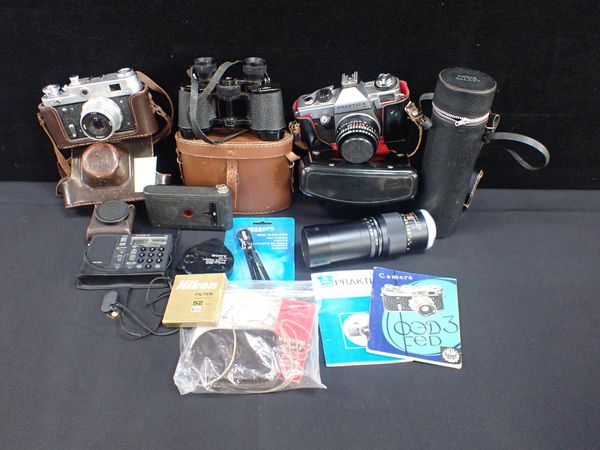 A SOVIET RUSSIAN FED 3 35MM CAMERA