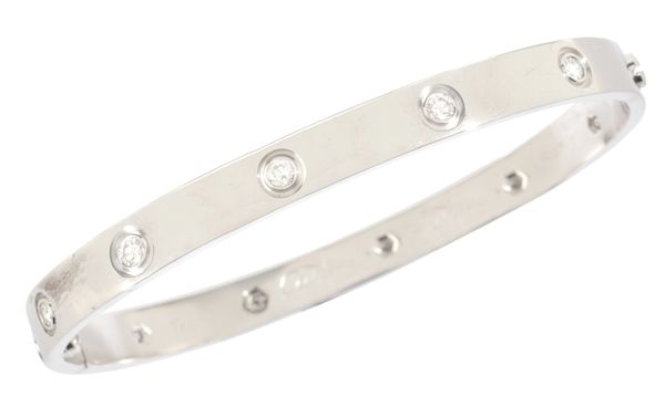 CARTIER: A DIAMOND LOVE BRACELET