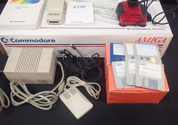 BOXED COMMODORE 'AMIGA 500'