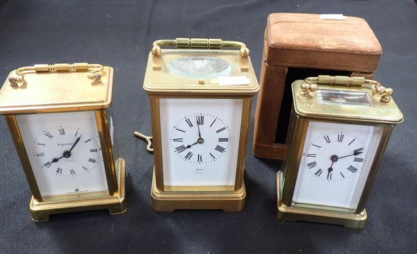 A REPEATING CARRIAGE CLOCK, RETAILED DENT, LONDON
