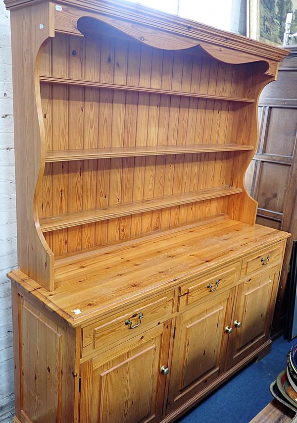 A MODERN PINE FARMHOUSE KITCHEN DRESSER