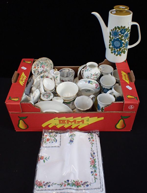 A COLLECTION OF AYNSLEY CERAMICS