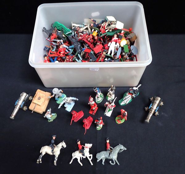 A QUANTITY OF BRITAIN'S AND OTHER TOY SOLDIERS