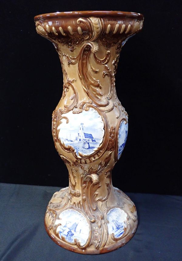 A LATE19th CENTURY JARDINIERE STAND