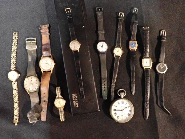 A QUANTITY OF VARIOUS WATCHES