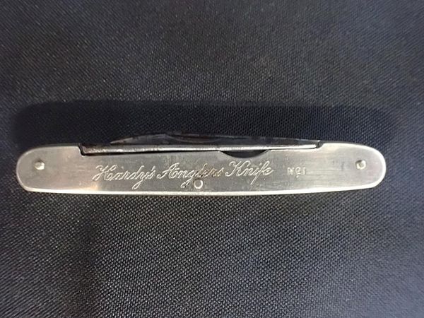 HARDY BROS: A RARE 'HARDY'S ANGLERS KNIFE NO.1'
