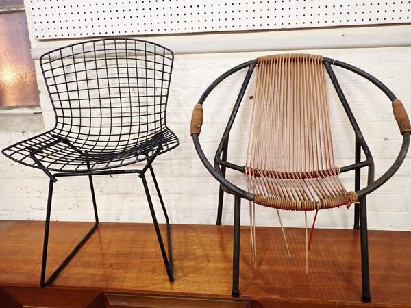 A WIRE CHAIR AFTER THE STYLE OF EAMES