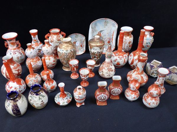 A COLLECTION OF SMALL KUTANI AND SATSUMA VASES