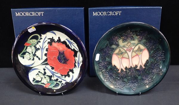 MOORCROFT: A CLUNY PATTERN PLATE
