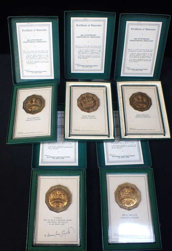 FIVE BRONZE MEDALS COMMEMORATING RHODESIAN INDEPENDENCE