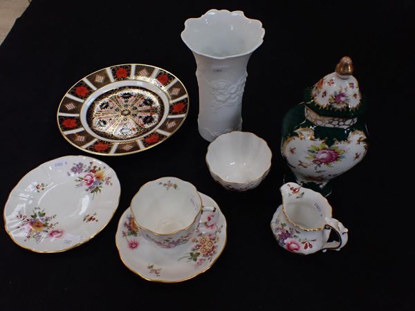 A ROYAL CROWN DERBY 'IMARI' PLATE