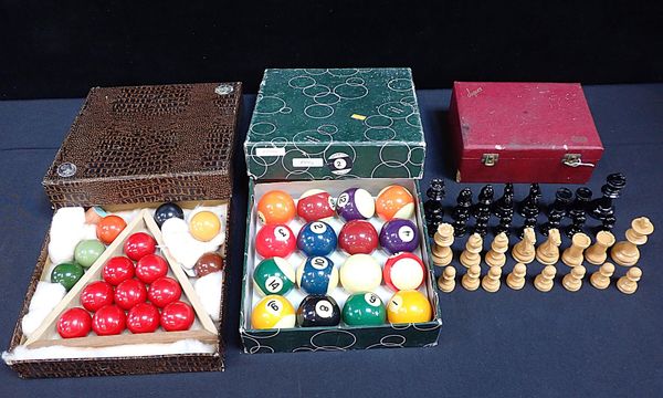 A  SET OF 'ARAMITH' POOL BALLS, BOXED