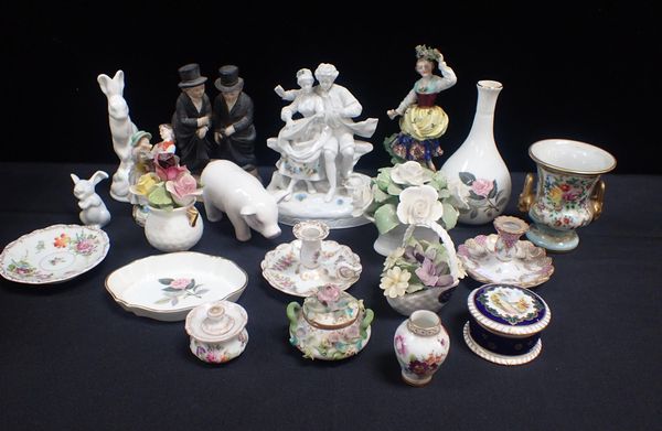 A COLLECTION OF CERAMIC FIGURINES AND MODELS