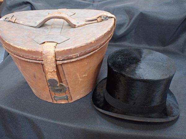 A TOP HAT BY LINCOLN BENNETT