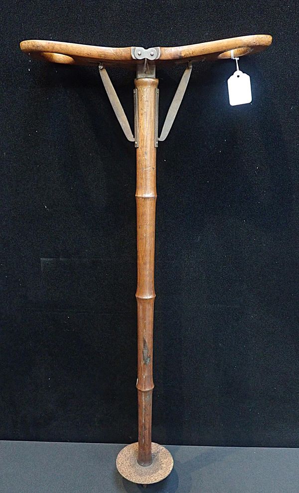 A 19th CENTURY BAMBOO AND WOOD SHOOTING STICK