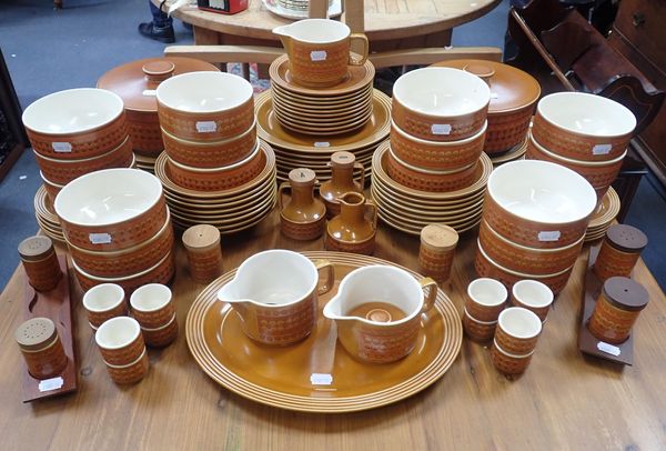 HORNSEY POTTERY SAFFRON PATTERN