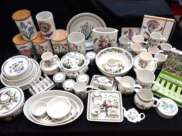 PORTMEIRION; A QUANTITY OF 'THE BOTANIC GARDEN' WARE
