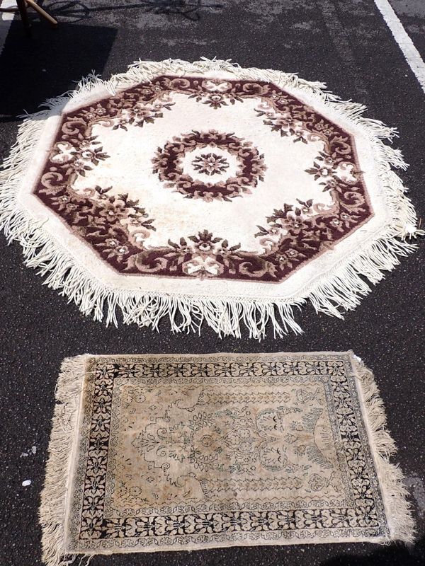 A SMALL SILK PRAYER RUG