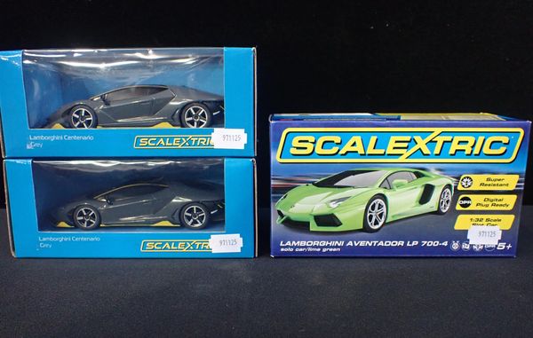 THREE BOXED SCALEXTRIC 'LAMBORGHINI' CARS