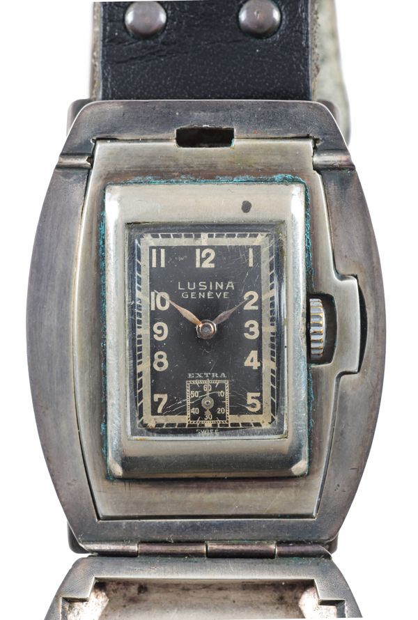 LAUSINA: A RARE GERMAN SILVER MILITARY WRISTWATCH