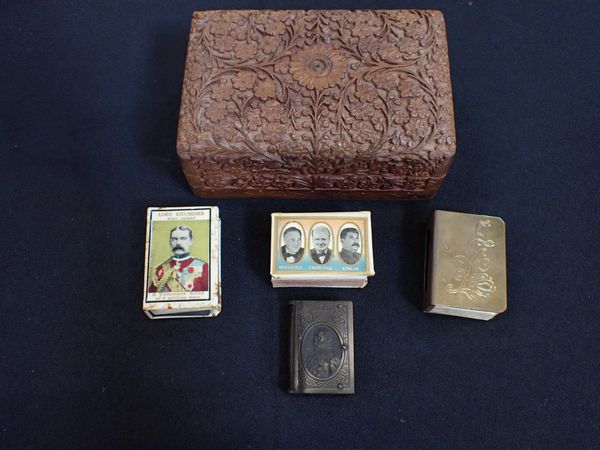 AN EARLY BAKELITE COMMEMORATIVE VESTA CASE