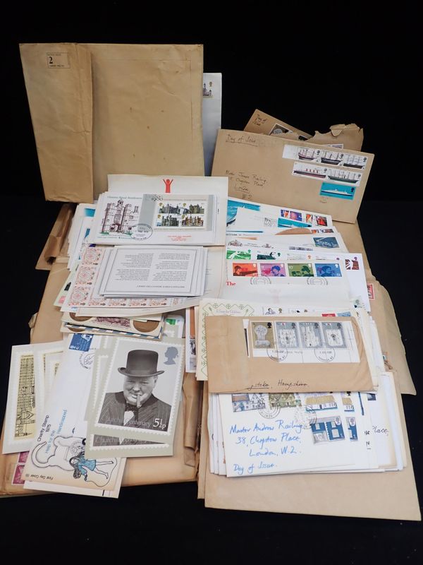 A QUANTITY OF OF 1970s AND 1980s COVERS