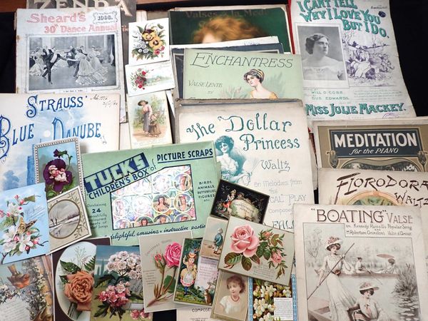 A COLLECTION OF VICTORIAN AND LATER CHRISTMAS CARDS