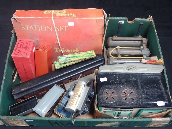 A TOY TINPLATE COOKER