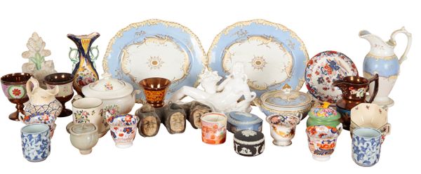 AN EARLY 19TH CENTURY ENGLISH POTTERY PART FRUIT OR DESSERT SERVICE