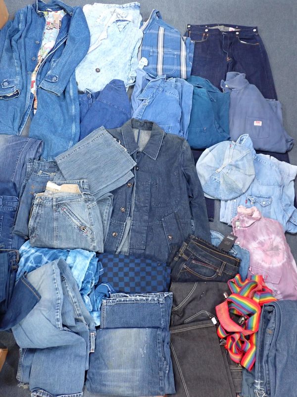 A QUANTITY OF LEVI'S AND OTHER DENIM SHIRTS