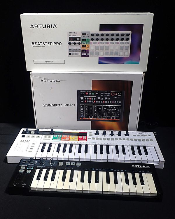 ARTURIA 'BEATSTEP PRO CONTROLLER AND SEQUENCER'