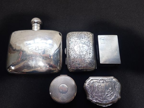 AN EDWARD VII SILVER HIP FLASK