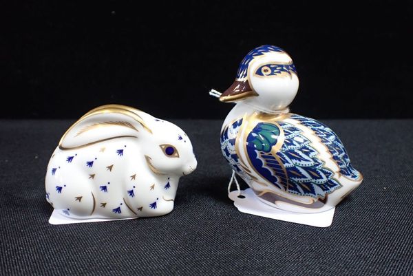 TWO ROYAL CROWN DERBY IMARI ANIMAL PAPERWEIGHTS