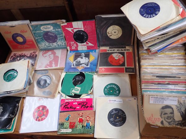 A QUANTITY OF 45 RPM VINYL SINGLES