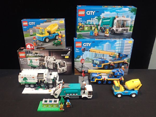 THREE BOXED LEGO CITY MODELS