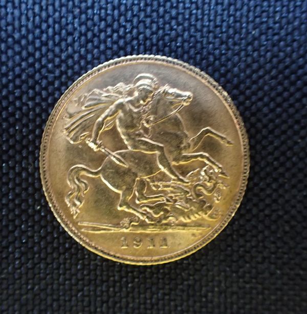 1911 GEORGE V HALF SOVEREIGN