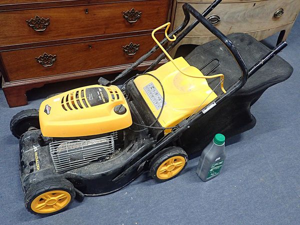 A McCULLOCH M40 -450C LAWNMOWER