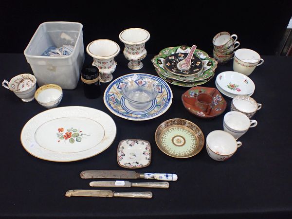 A QUANTITY OF ANTIQUE CERAMICS AND OTHER ITEMS