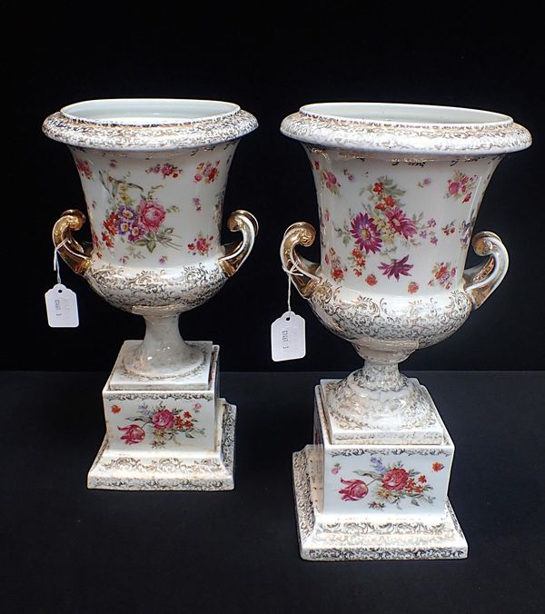 A PAIR OF VIENNA STYLE PORCELAIN VASES