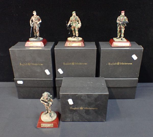 SEVEN ENGLISH MINIATURES PAINTED METAL MILITARY FIGURES