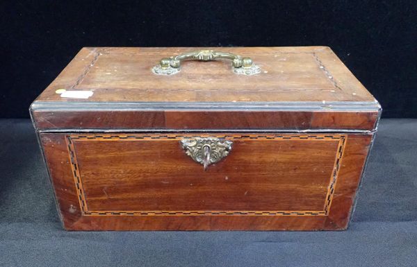 A 19th CENTURY MAHOGANY BOX