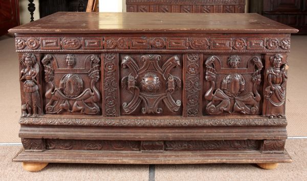 A LARGE 'ELIZABETHAN' OAK COFFER