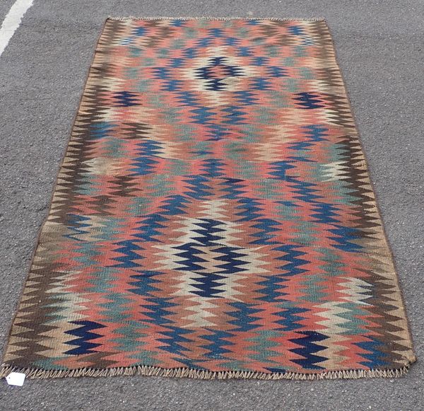 A KURDISH ZIG-ZAG PATTERN KELIM