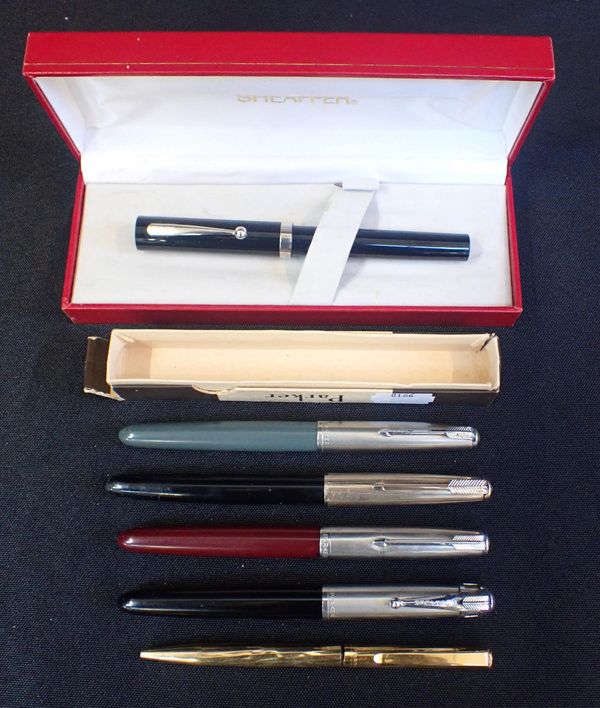 FOUR PARKER FOUNTAIN PENS