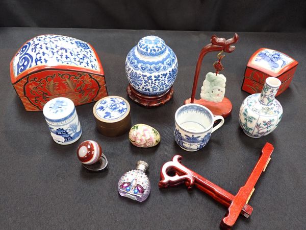 A COLLECTION OF ASIAN ITEMS