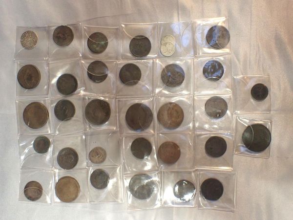 A GEORGE III 1787 SHILLING