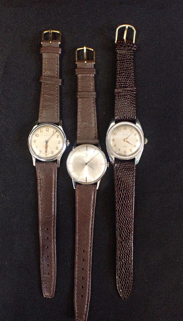 CERTINA: A STAINLESS STEEL WRISTWATCH