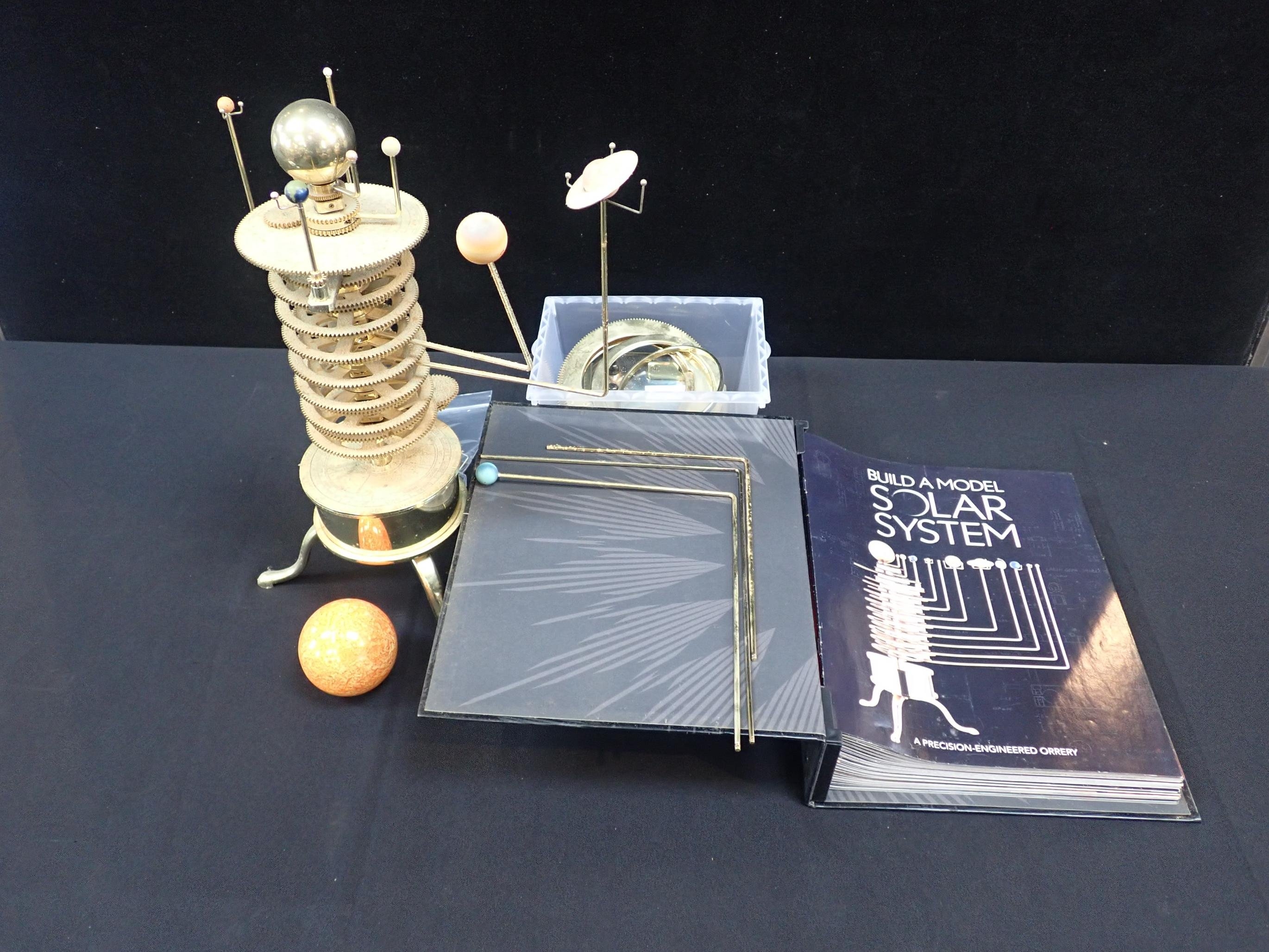 Eaglemoss Solar System Orrery. Complete, Working, And In Excellent - Foto 6