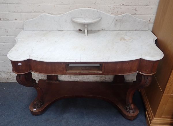 A VICTORIAN MAHOGANY 'DUCHESS' WASH STAND